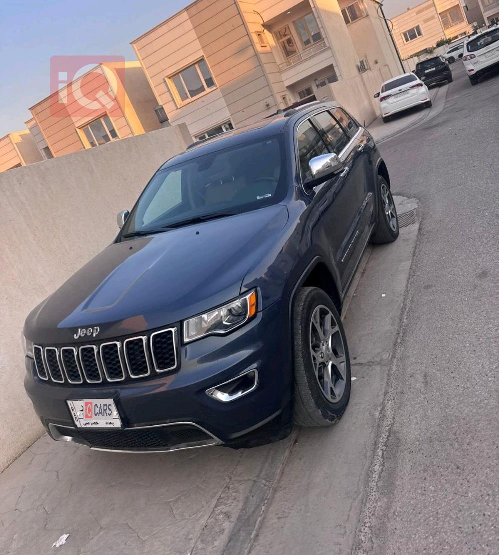 جيب جراند شيروكي